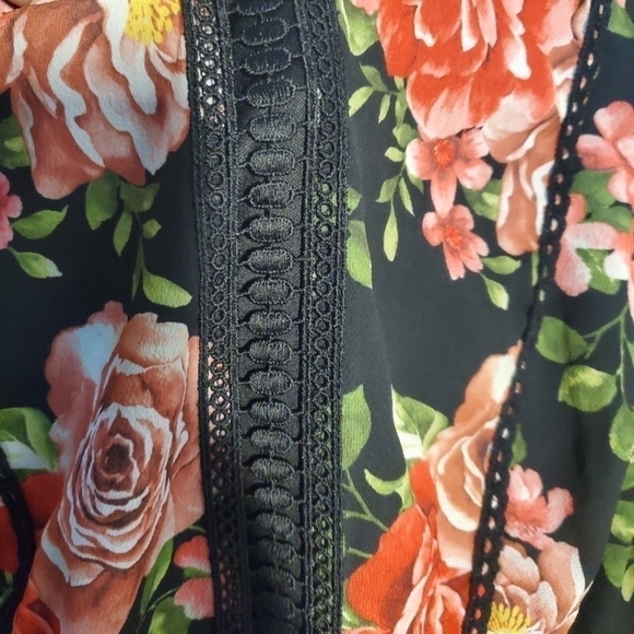 Disney Princess Floral Dress - Picture 5 of 13